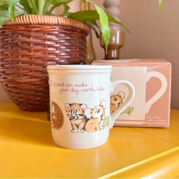 New In Box!!! Vintage 1980s Mug with Lid - Picture 1 of 6